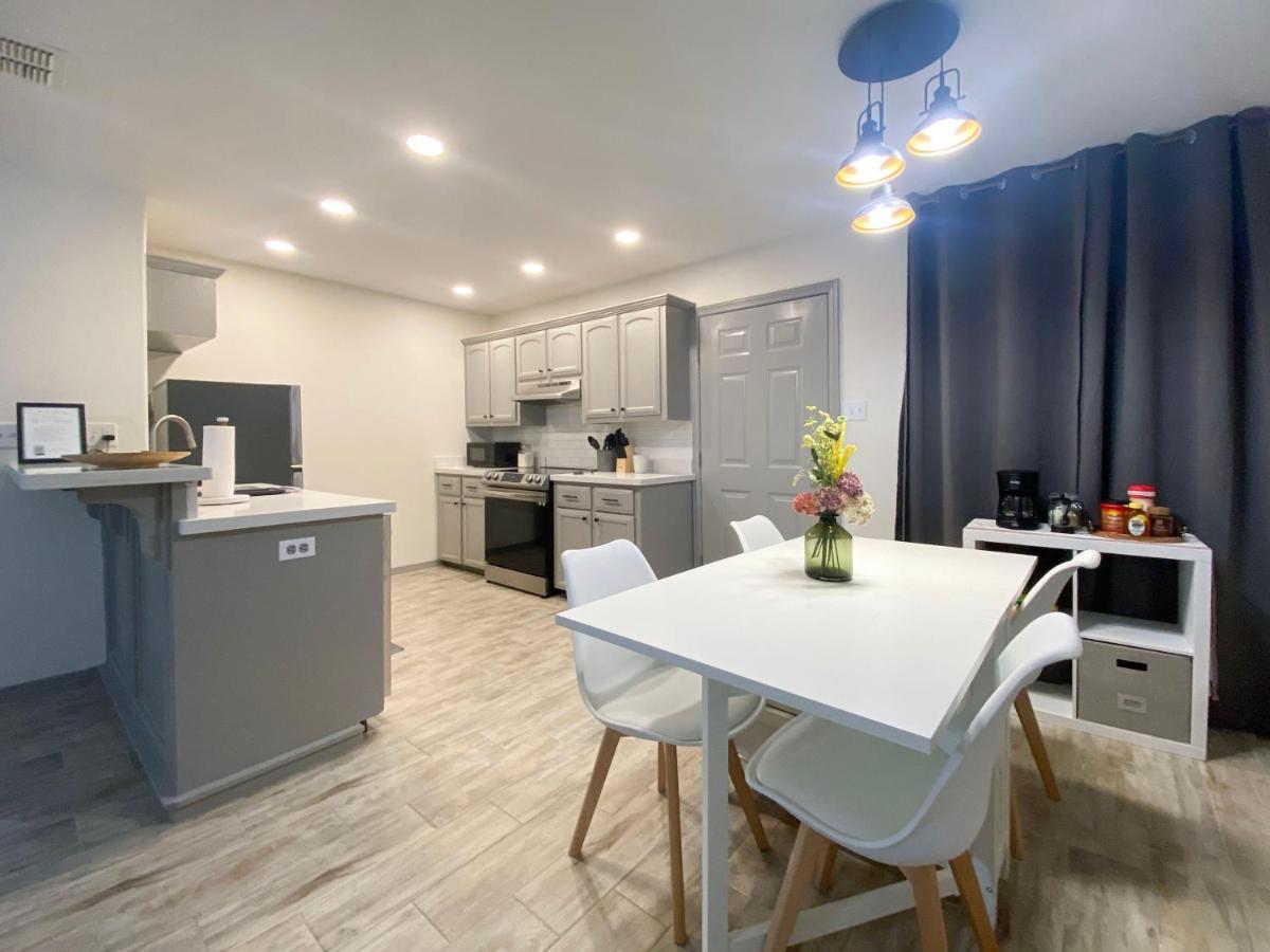 Quiet 2Br 2Ba, Laundry, Wi-Fi, Near Shops & Restos Apartment McAllen Exterior photo