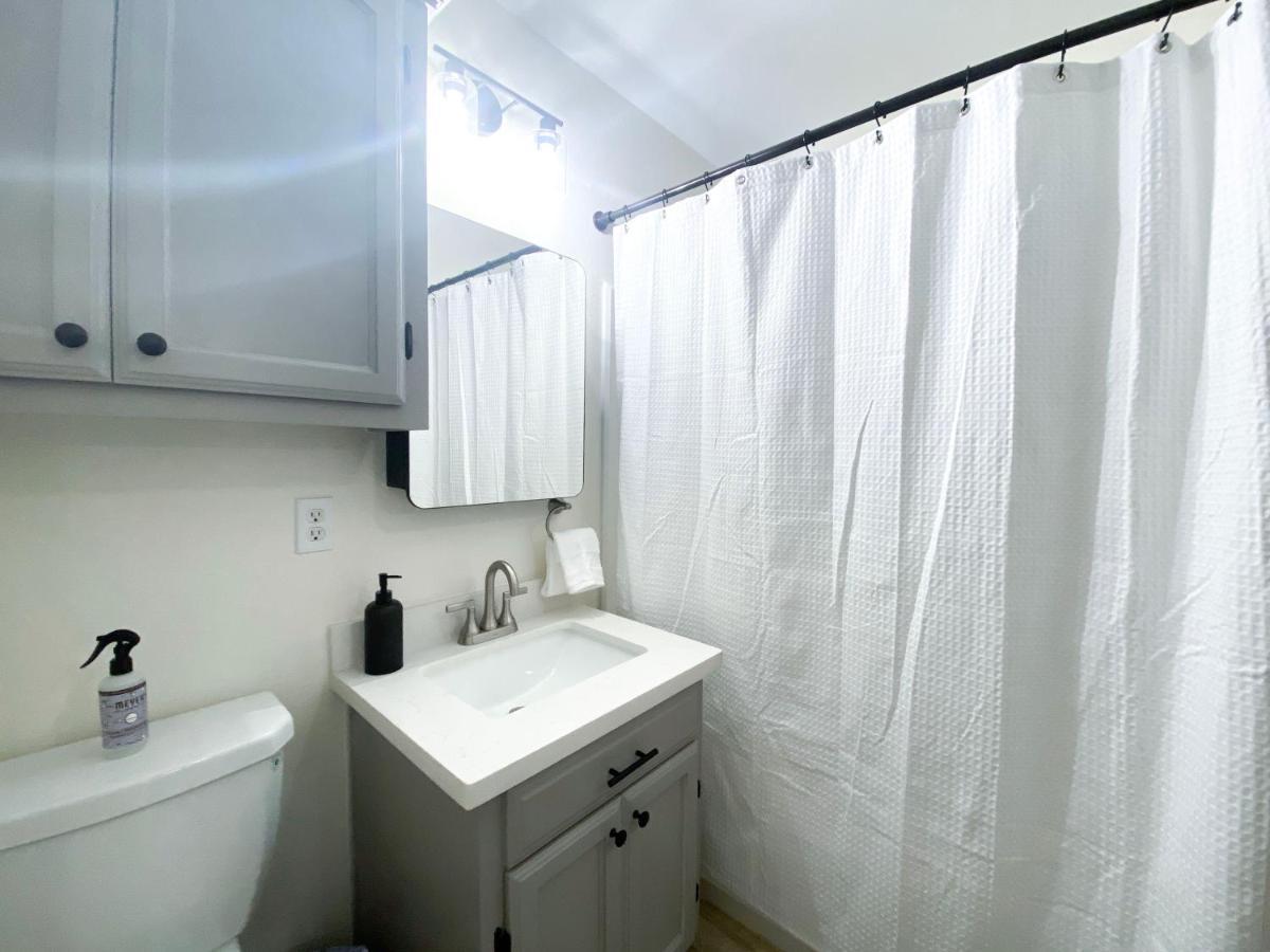 Quiet 2Br 2Ba, Laundry, Wi-Fi, Near Shops & Restos Apartment McAllen Exterior photo